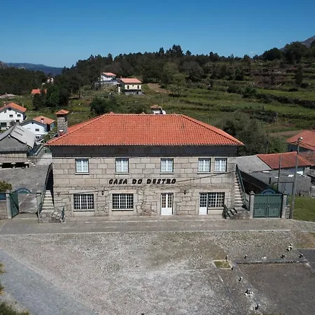Casa Do Destro * Ponte da Barca